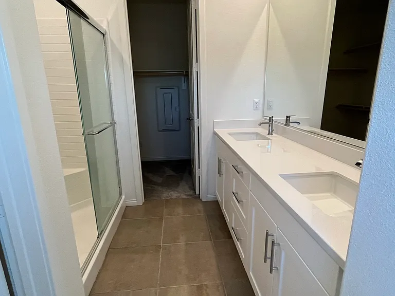 54 Harmony Dr — Photo 28