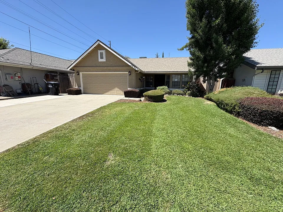 1931 S Stevenson Ct