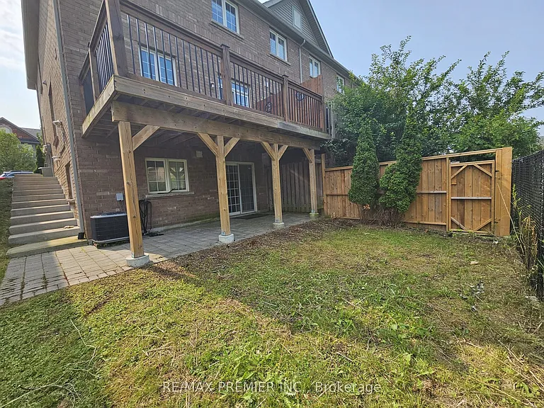 745 Farmstead Dr #12 — Photo 22
