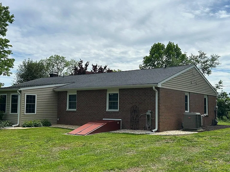 541 Cheyney Rd — Photo 5