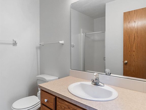 5th image of 5120 N 134th St