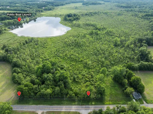 Calvin Center Rd, Cassopolis, MI 49031