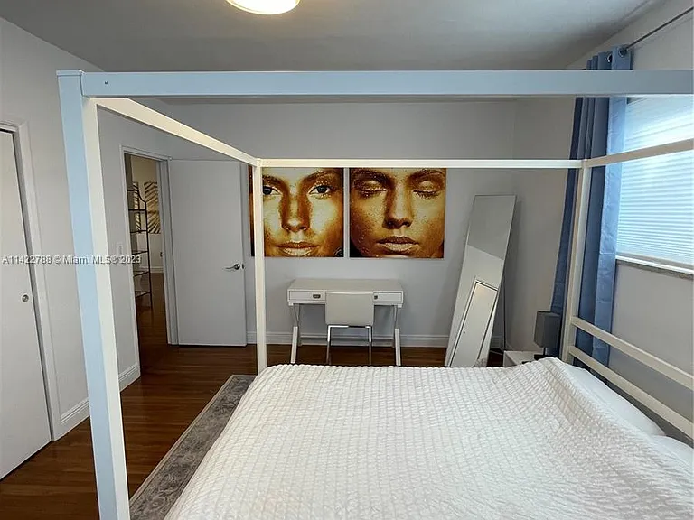 1188 Marseille Dr #4 — Photo 4
