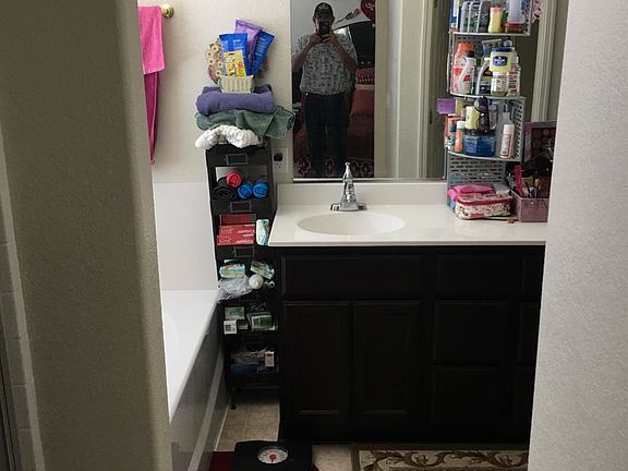 5th image of 230 Senora Ct