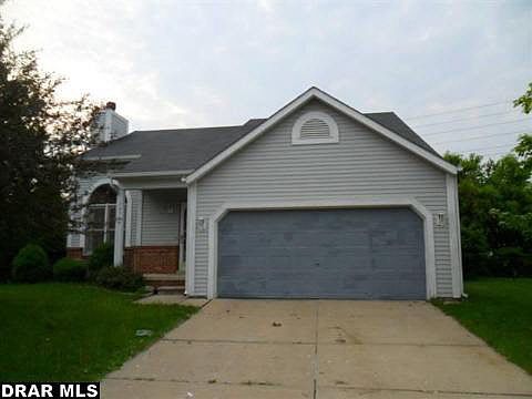 1st image of 38580 Nellie Ln