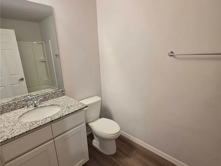 1604 Marble St — Photo 8