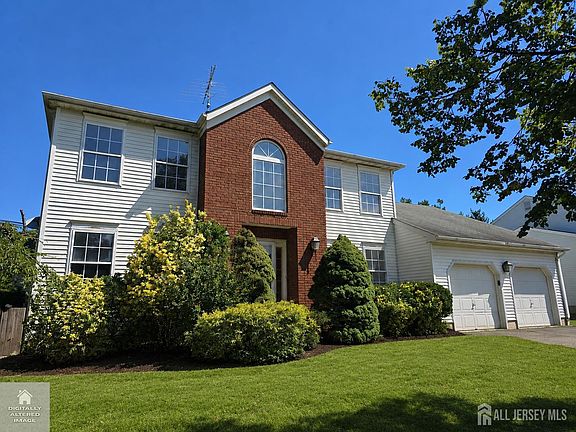 2nd image of 55 Andover Way