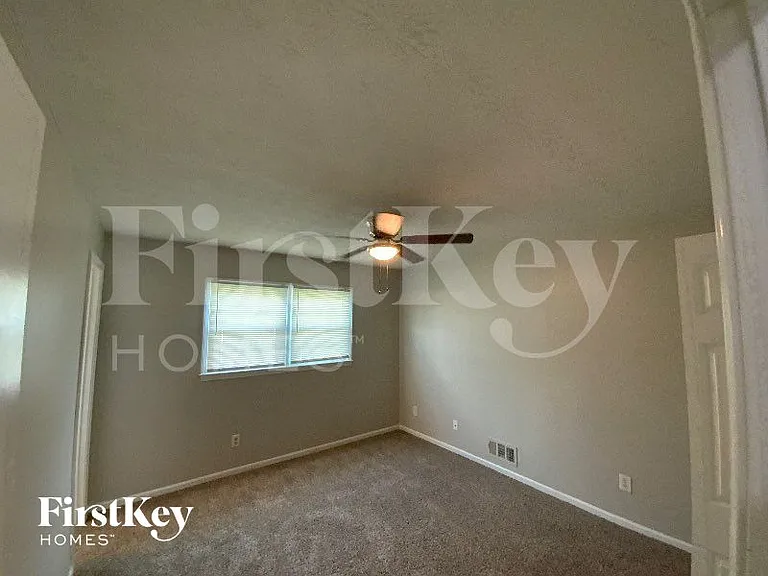 1051 Tony Valley Dr SE — Photo 9