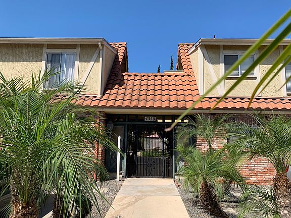 2nd image of 4550 Louisiana St #3