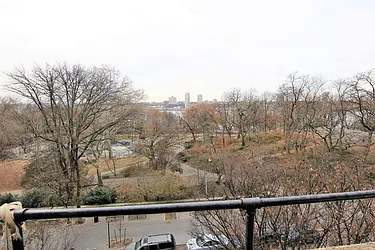 Rented by JK Dansar Corp