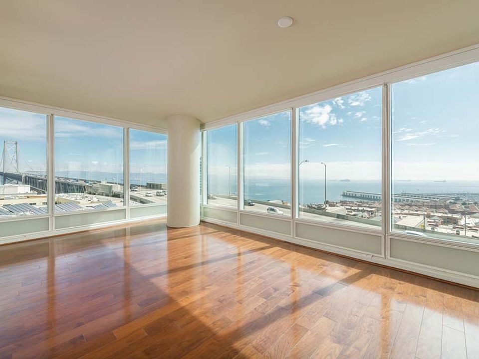 1st image of 425 1st St Unit 1002