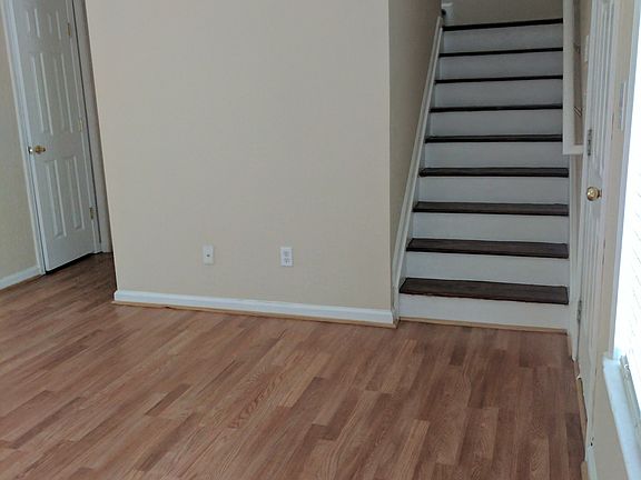 2nd image of 4519 Yellow Sash Ct