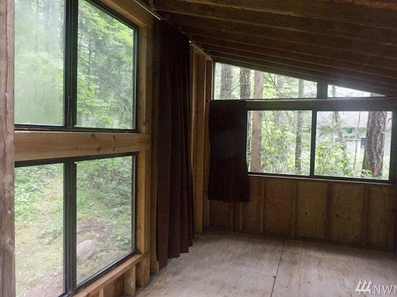 4th image of 450 N Mount Jupiter Dr #103
