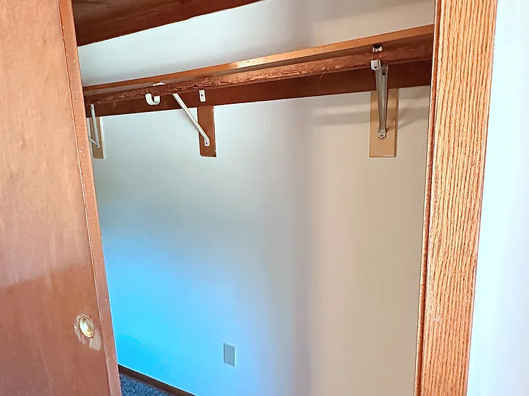 Davern Park Apartments — Photo 47