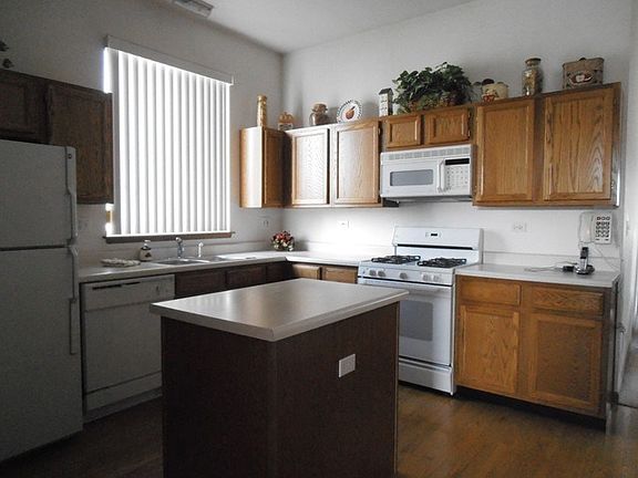 5th image of 1154 Westminster Ln