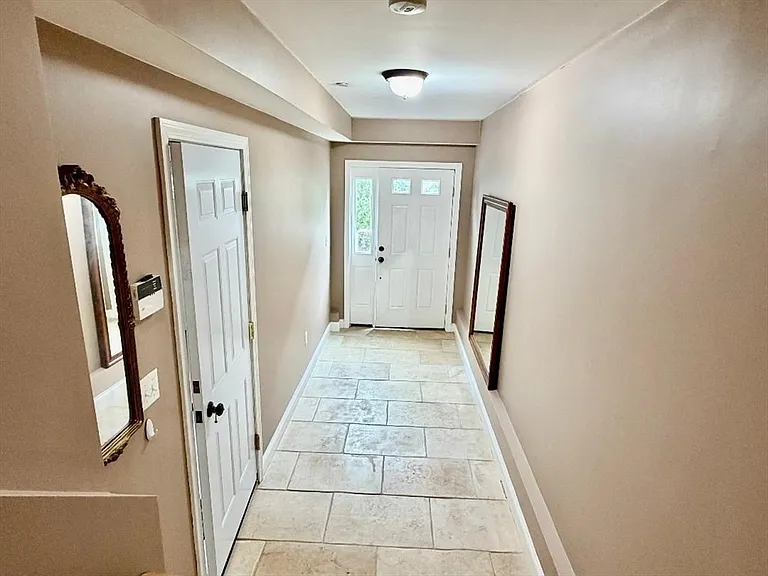 50 Mill St #C — Photo 2