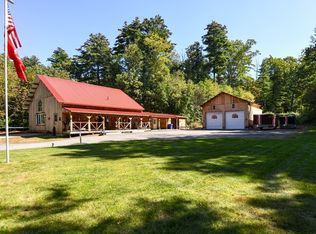 8 Oakwood Rd, Brimfield, MA 01010