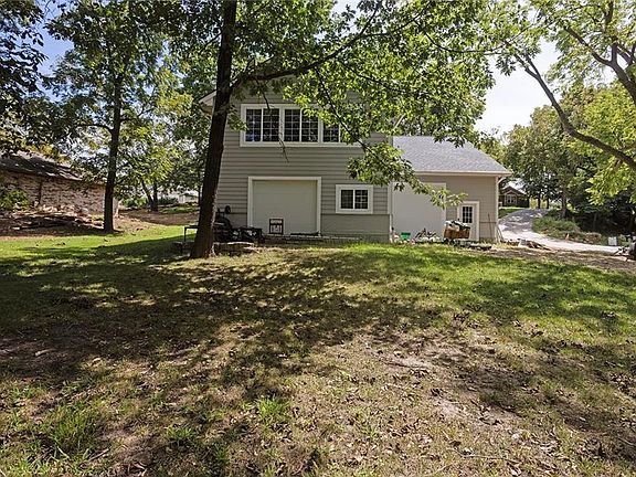 3rd image of 8010 Rock Creek Dr