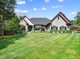7921 Locust Grove Ct, Springboro, OH 45066