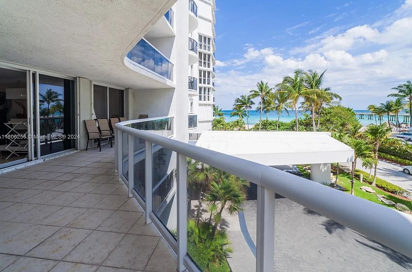 1st image of 16711 Collins Ave Unit 304