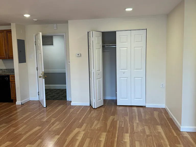 751 Highland Ave — Photo 20