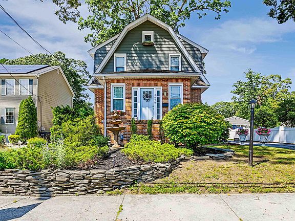 2nd image of 397 Pitney Rd