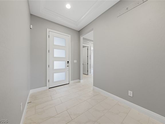 3rd image of 68 Strada Caruso