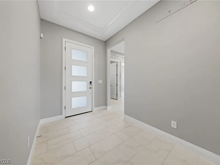 80 Strada Caruso — Photo 3