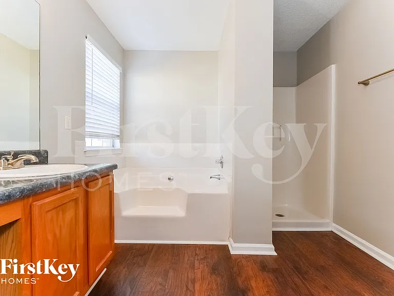 165 Cinnamon Oak Cir — Photo 10