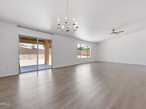 5th image of 2758 CARTEGENA Drive