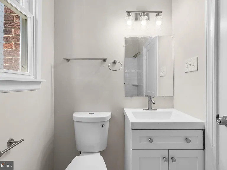 815 Malcolm X Ave SE #2 — Photo 13