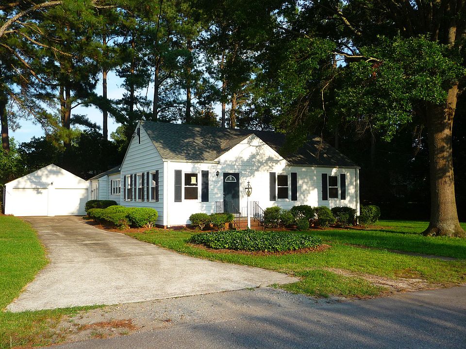 1st image of 521 Broomhill Ave