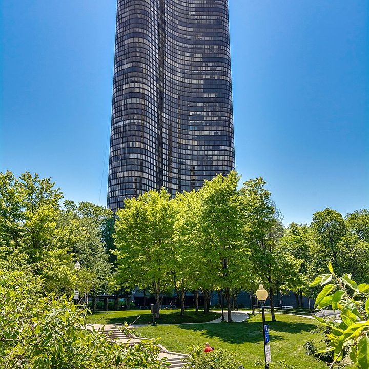 1st image of 505 N Lake Shore Dr APT 1814