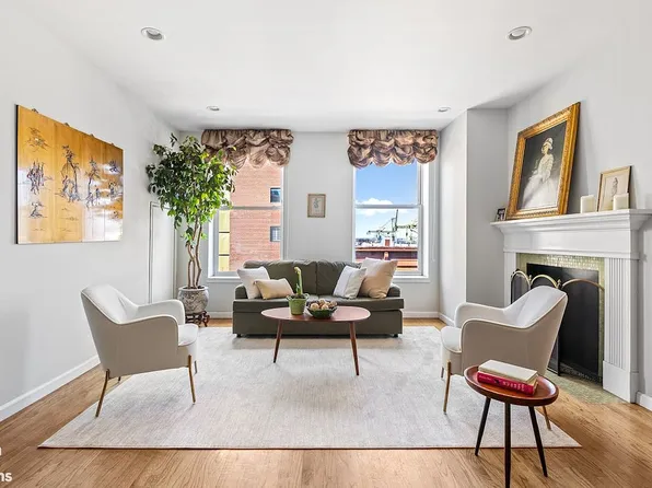 1 Tiffany Pl APT 4F, Brooklyn, NY 11231