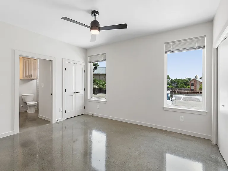 Modern Luxury in San Marcos' Premier Courtyard Community Now Leasing! — Photo 42