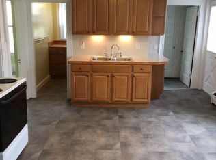 9 Coleman St, Gardner, MA 01440