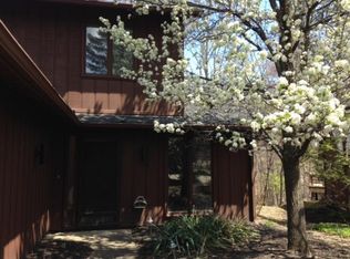 17901 Cliffside Dr #4936, Strongsville, OH