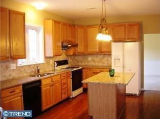 736 Iris Ln, Media, PA 19063