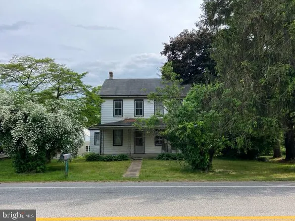 1237 York Rd, Mechanicsburg, PA 17055