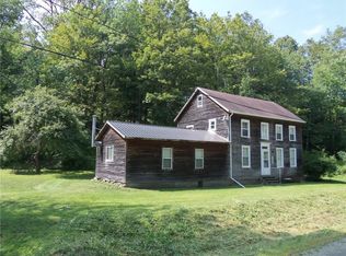9287 Walnut Creek Rd, Forestville, NY 14062