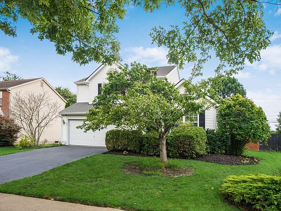 3rd image of 1360 Great Hunter Dr