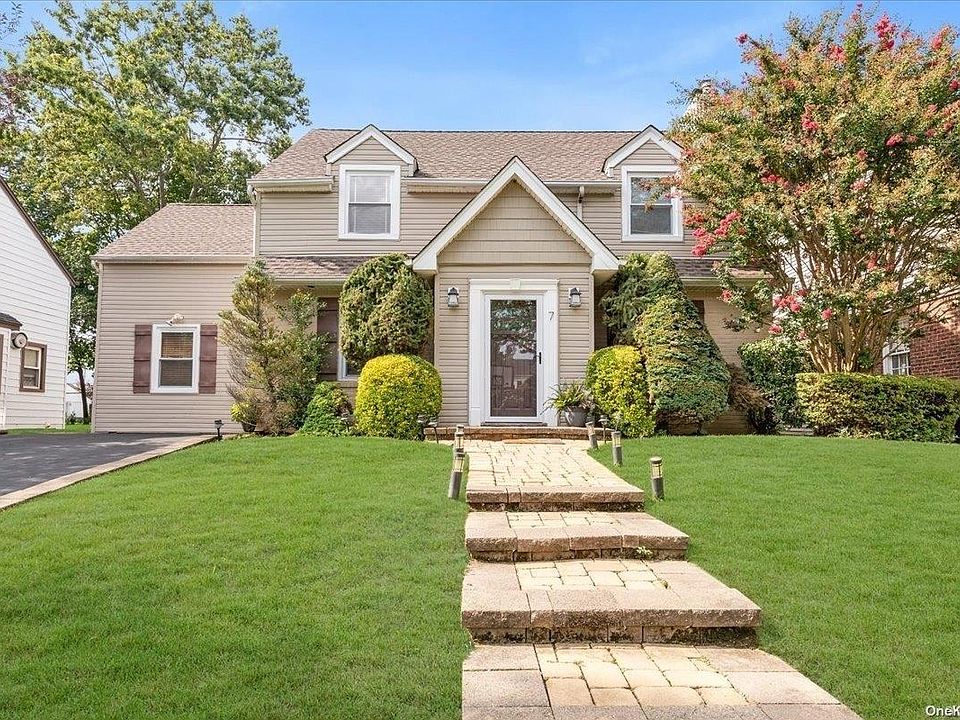 1st image of 7 Newkirk Avenue