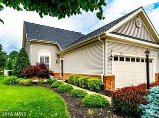 6920 Walnut Hill Dr, Gainesville, VA 20155