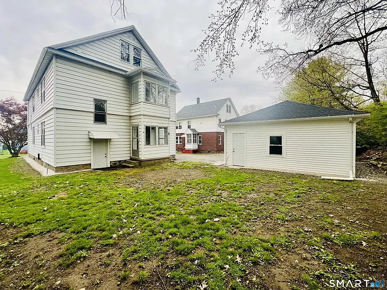 83 Pine St — Photo 10