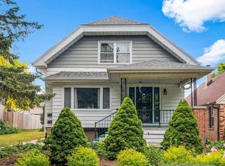 3017 S 37th St, Milwaukee, WI 53215