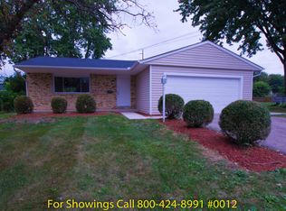 1638 Nestling Dr, Columbus, OH 43229