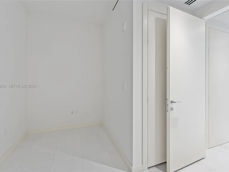 300 Biscayne Boulevard Way #4404 — Photo 35