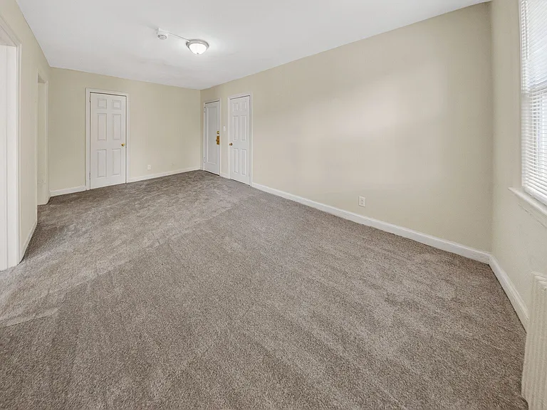 301 Hamilton St NW #3 — Photo 6