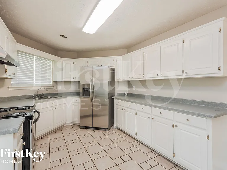 170 Falcon Ridge Dr — Photo 5