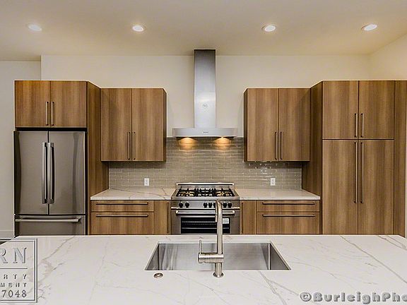2nd image of 1312 Laurel Streetpenthouse #201